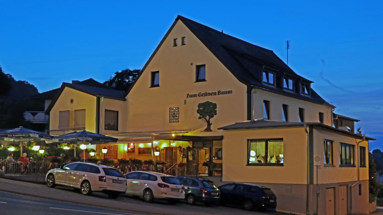 Hotel Restaurant Grüner Baum Leidersbach Exterior foto